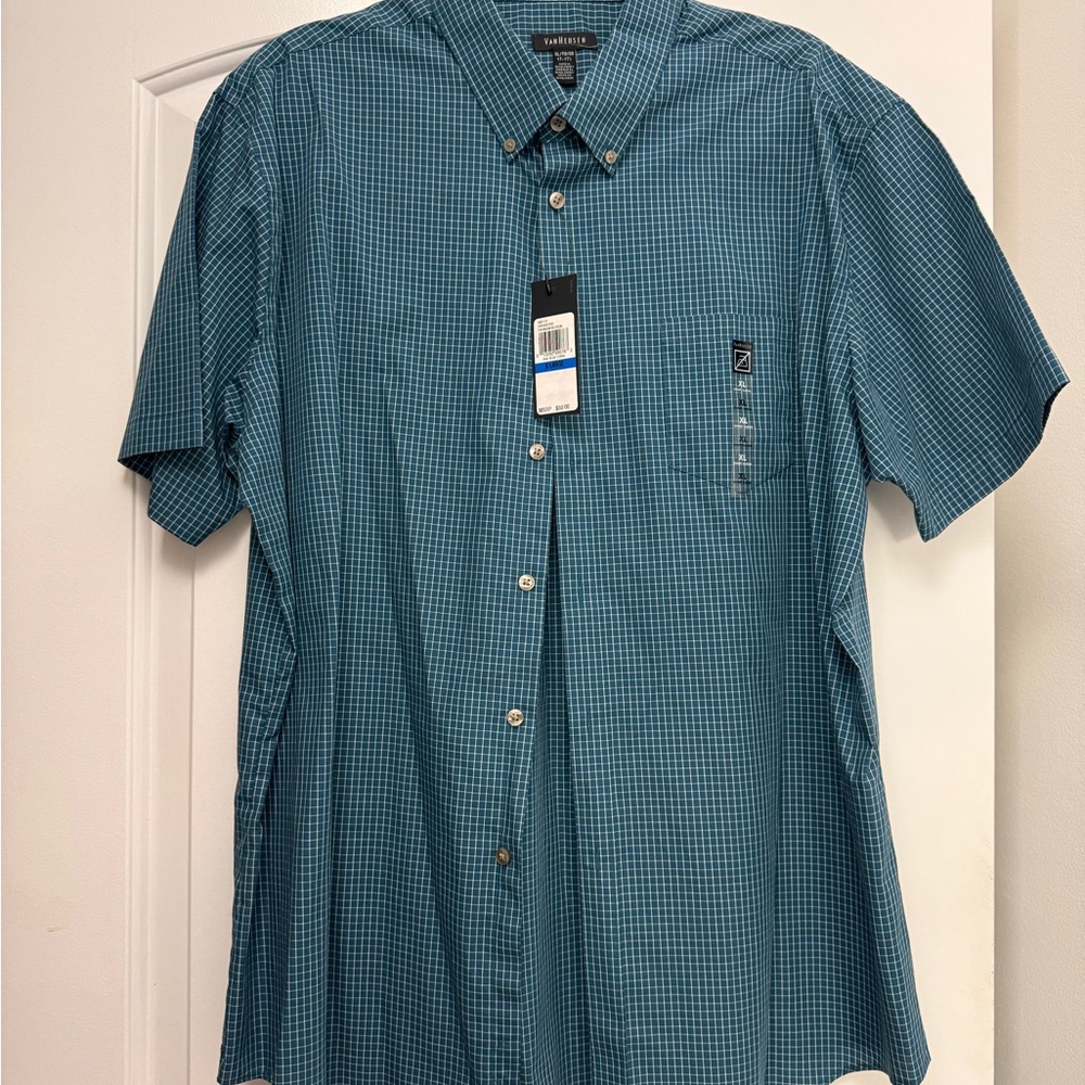 Men’s button down - Picture 2 of 3